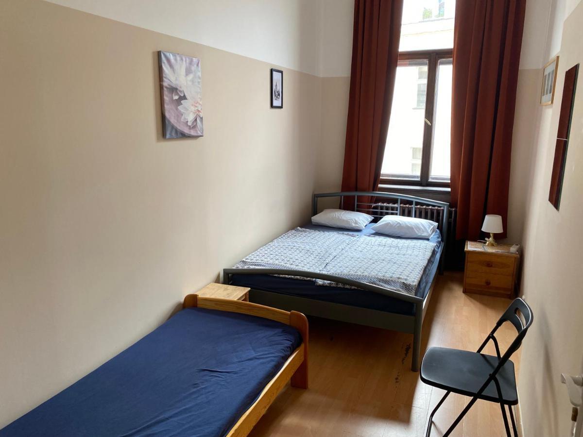 Hostel Emma Prague Ngoại thất bức ảnh