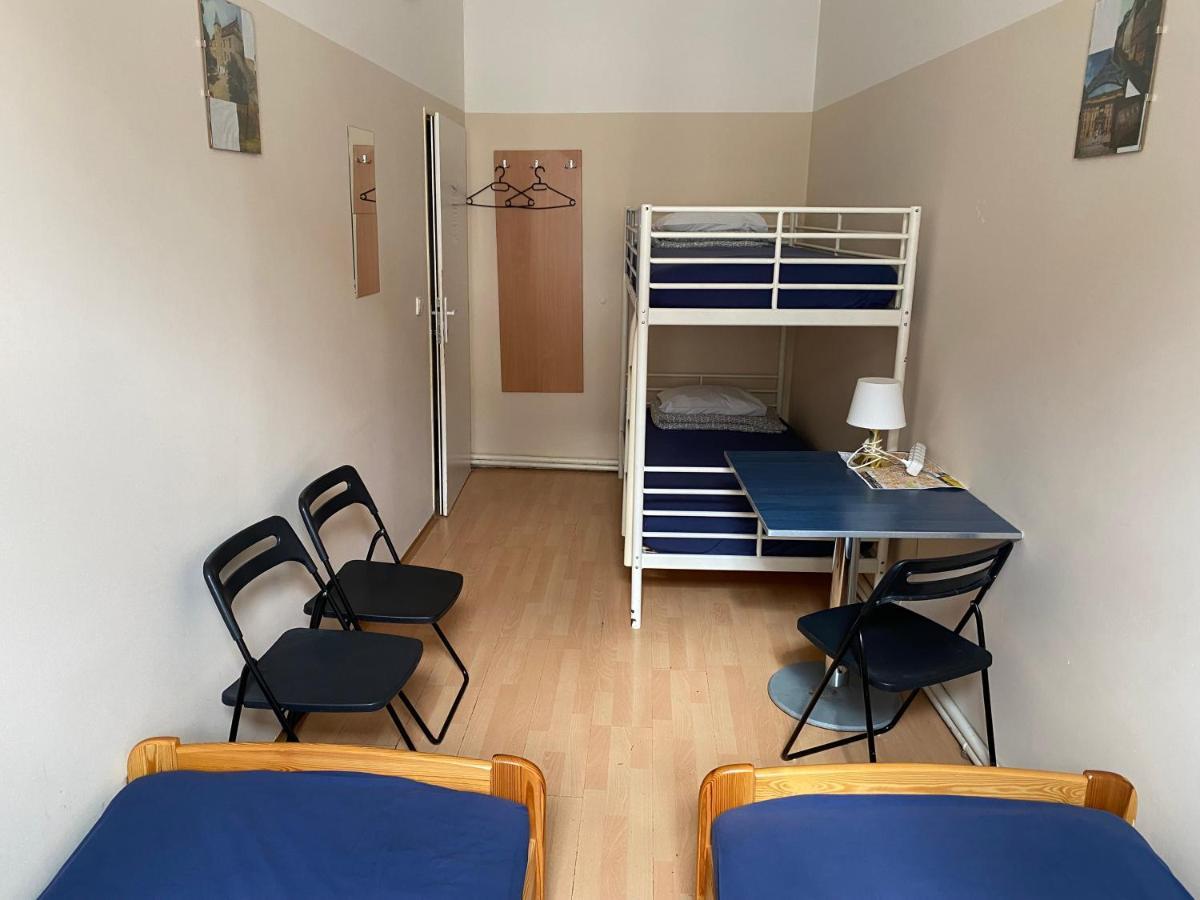 Hostel Emma Prague Ngoại thất bức ảnh