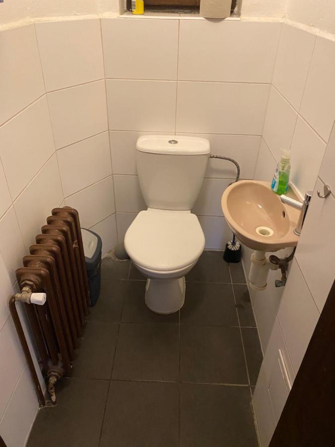 Hostel Emma Prague Ngoại thất bức ảnh