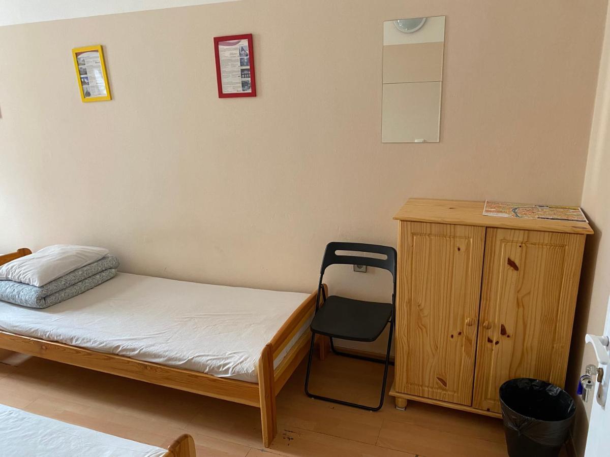 Hostel Emma Prague Ngoại thất bức ảnh