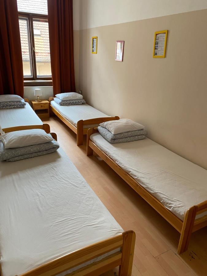Hostel Emma Prague Ngoại thất bức ảnh
