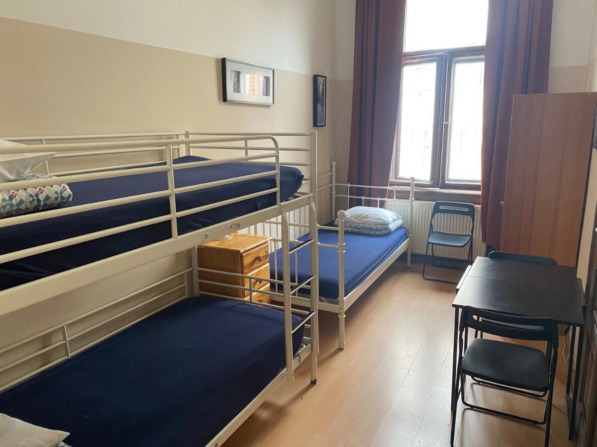 Hostel Emma Prague Ngoại thất bức ảnh